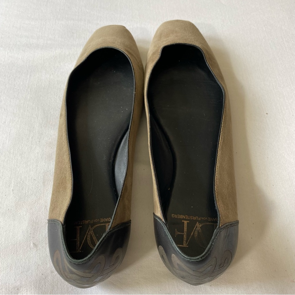 DVF Diane Von Furstenberg suede ballet flats size 7.5 Casual Elegant Everyday - Picture 2 of 9